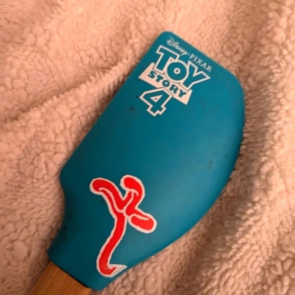 Pampered Chef Toy Story 4 Sporky Scraper